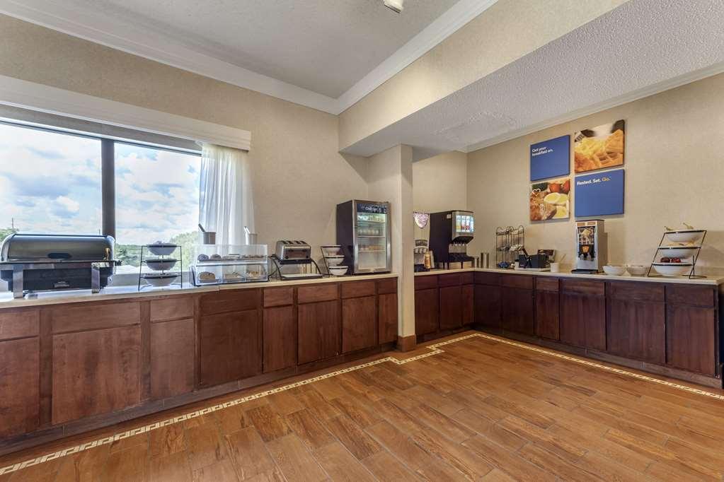Comfort Inn & Suites Streetsboro - Kent Restaurant photo