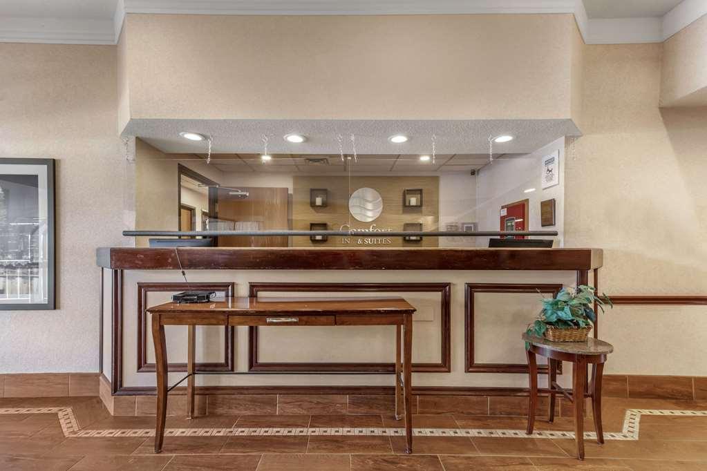Comfort Inn & Suites Streetsboro - Kent Interior photo